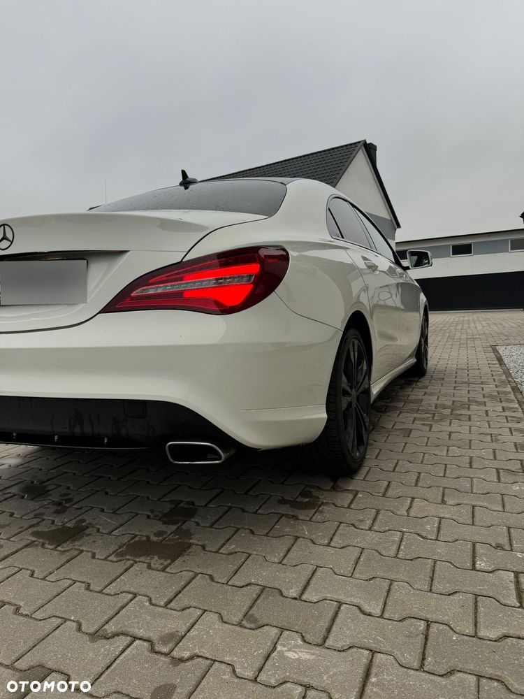 Mercedes-Benz CLA 250 7G-DCT - 4