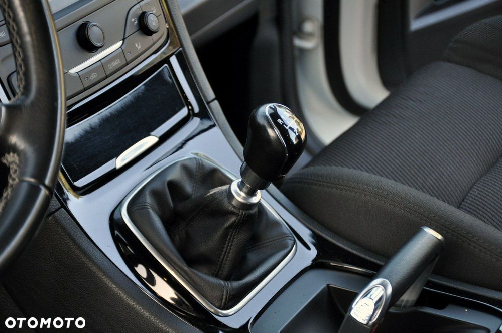 Ford S-Max - 32