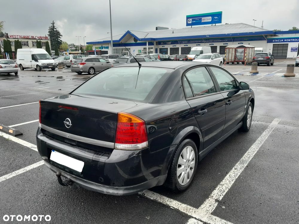 Opel Vectra 2.2 Essentia - 6