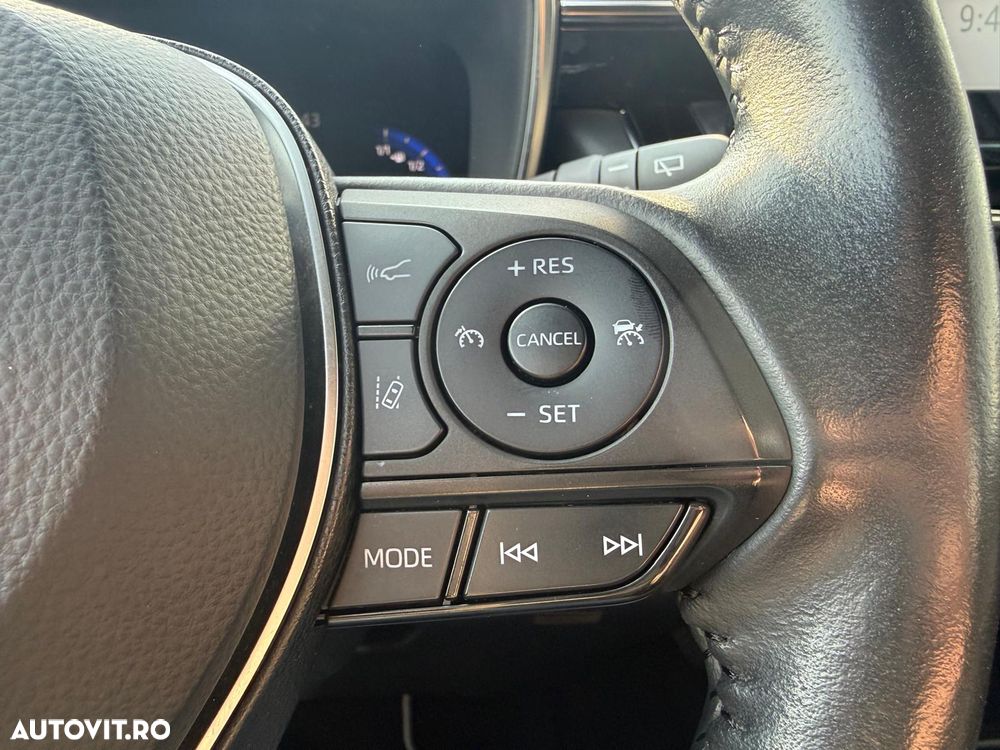 Toyota Corolla 1.8 HSD Dynamic - 15