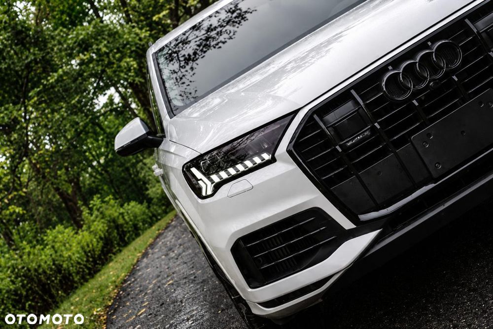 Audi Q7 55 TFSI mHEV Quattro S Line Tiptr - 12