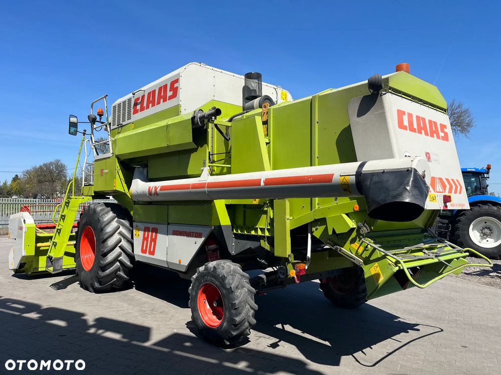 Claas Dominator 88 VX - 5