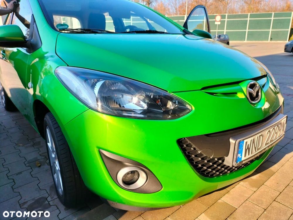 Mazda 2 - 6