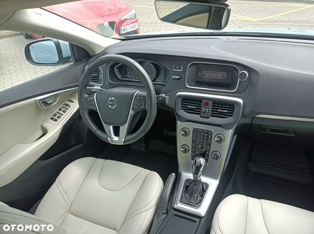 Volvo V40 - 28