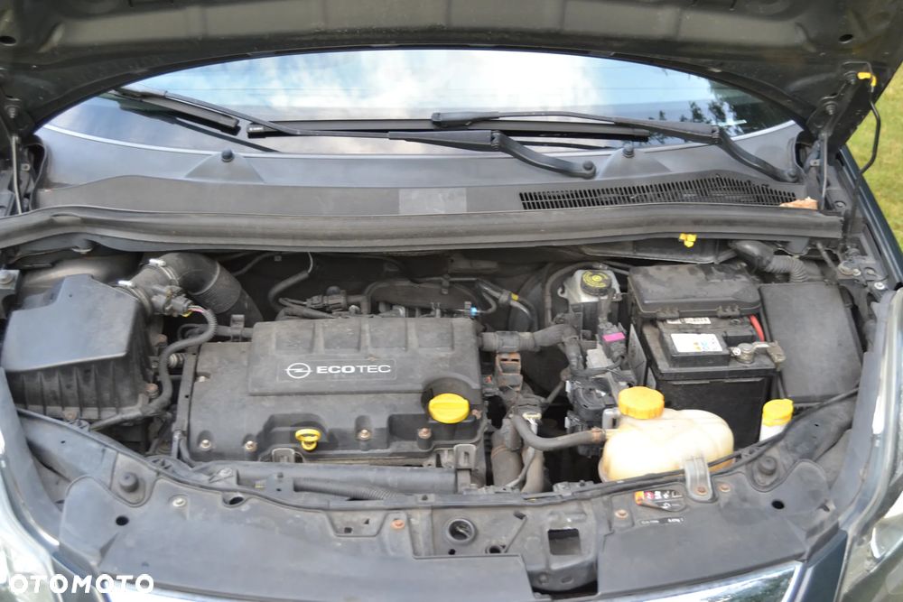 Opel Corsa 1.4 16V Energy - 22