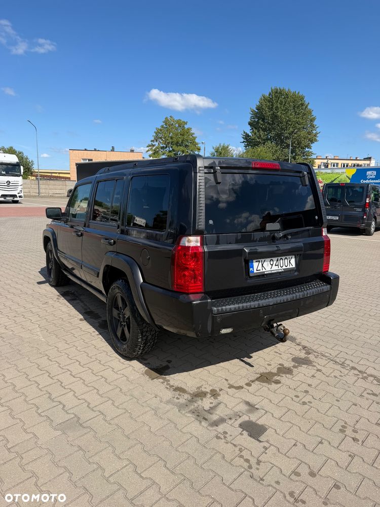 Jeep Commander 4.7 Automatik - 3