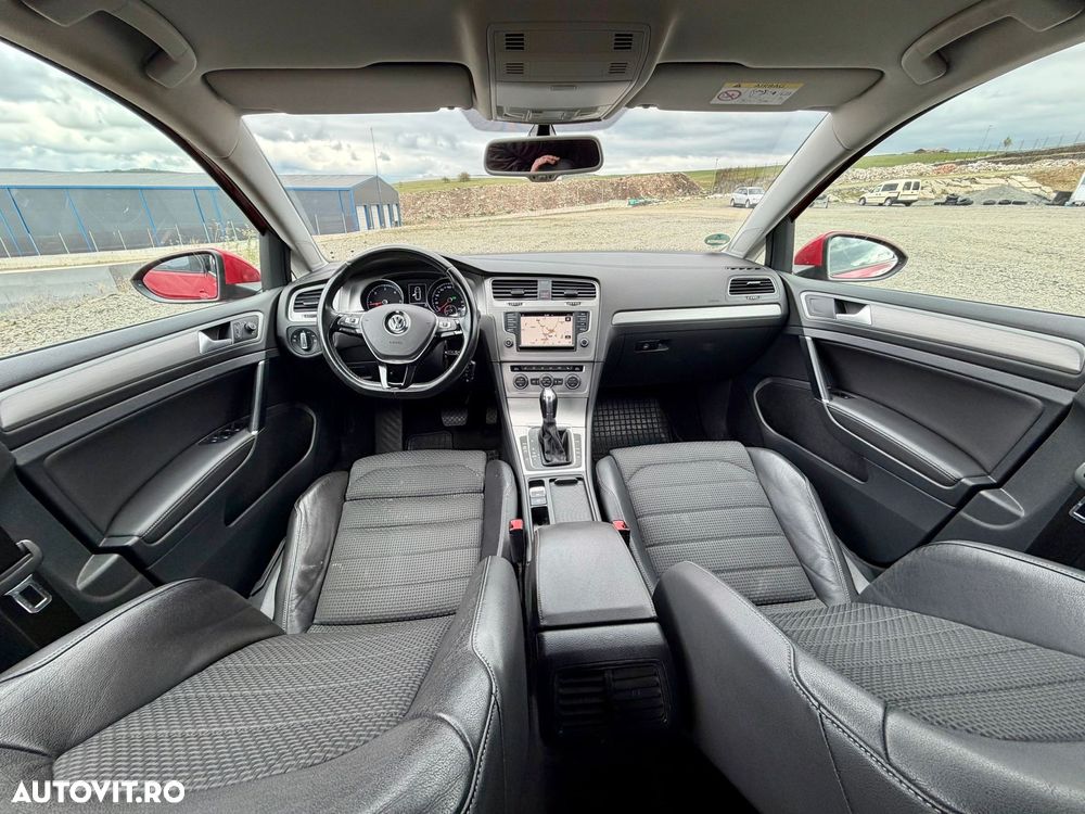Volkswagen Golf 2.0 TDI (BlueMotion Technology) DSG Comfortline - 6