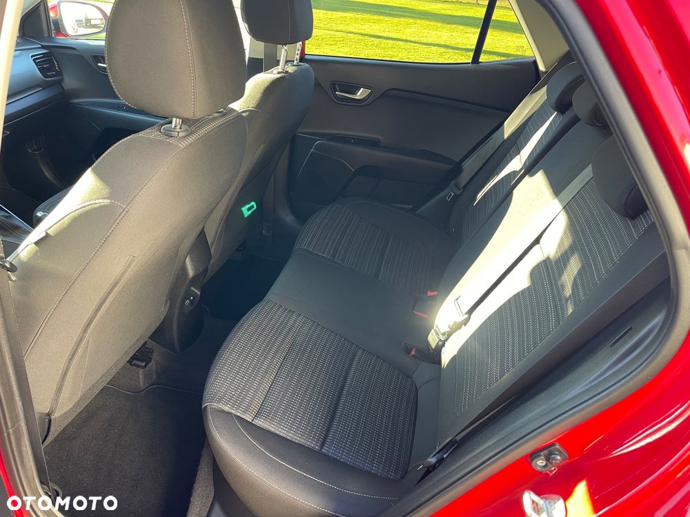 Kia Stonic 1.0 T-GDI 120 Platinum Edition - 11