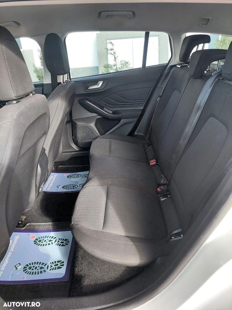 Ford Focus Turnier 1.5 EcoBlue Start-Stopp-System Aut. COOL&CONNECT DESIGN - 13
