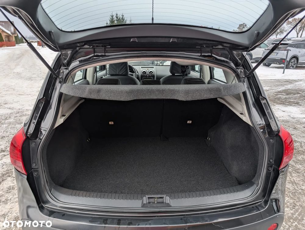 Nissan Qashqai 1.6 visia - 36