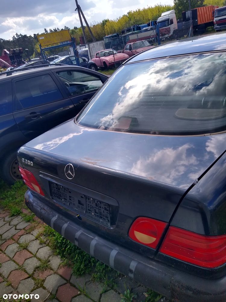 mercedes benz W210 - 5