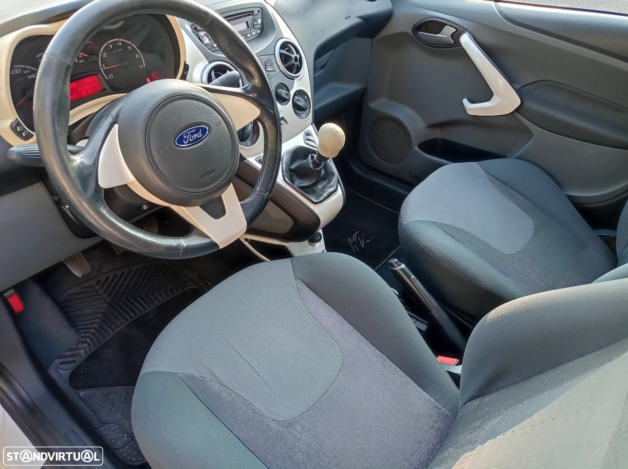 Ford KA 1.3 TDCi Titanium - 12