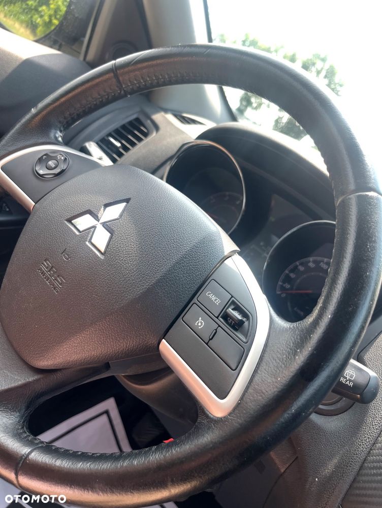 Mitsubishi ASX 1.6 Inform - 13