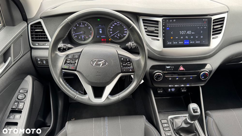Hyundai Tucson 1.6 GDI BlueDrive GO 2WD - 26