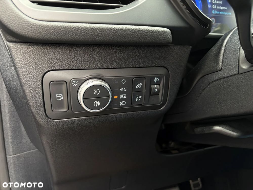 Ford Kuga 2.5P PHEV FWD ST-Line - 33