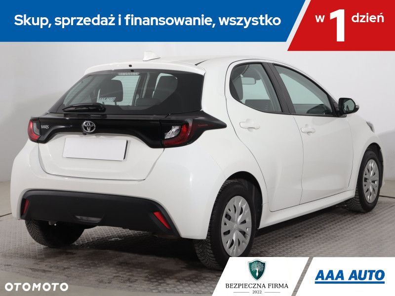 Toyota Yaris - 6