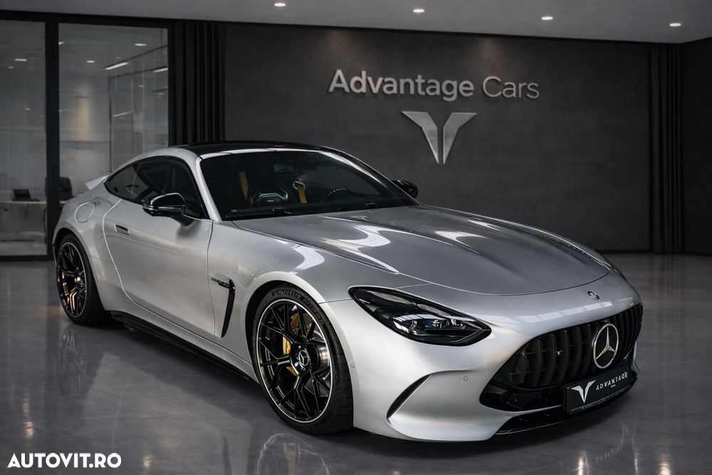 Mercedes-Benz AMG GT - 6