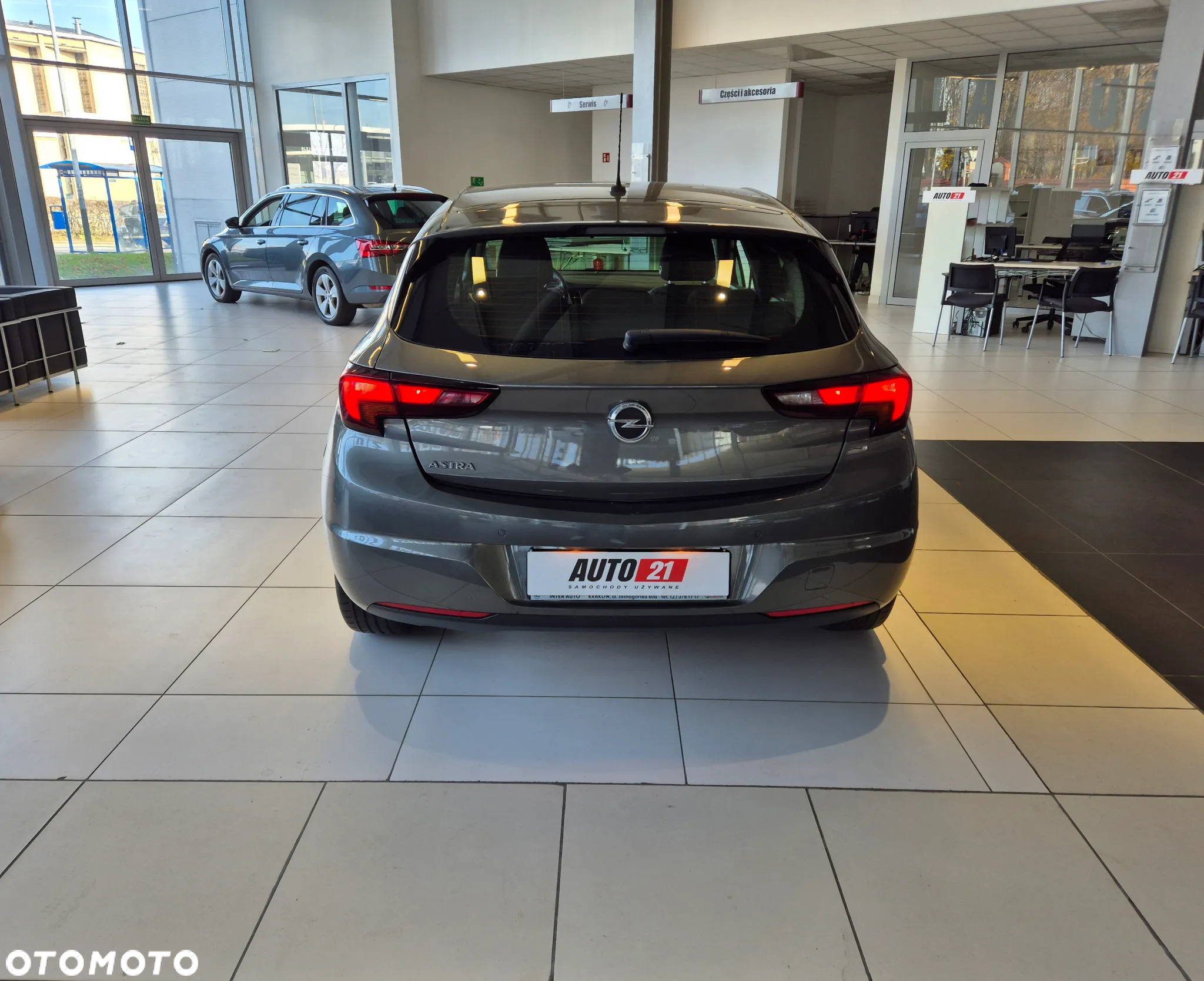 Opel Astra V 1.2 T Elegance S&S - 7