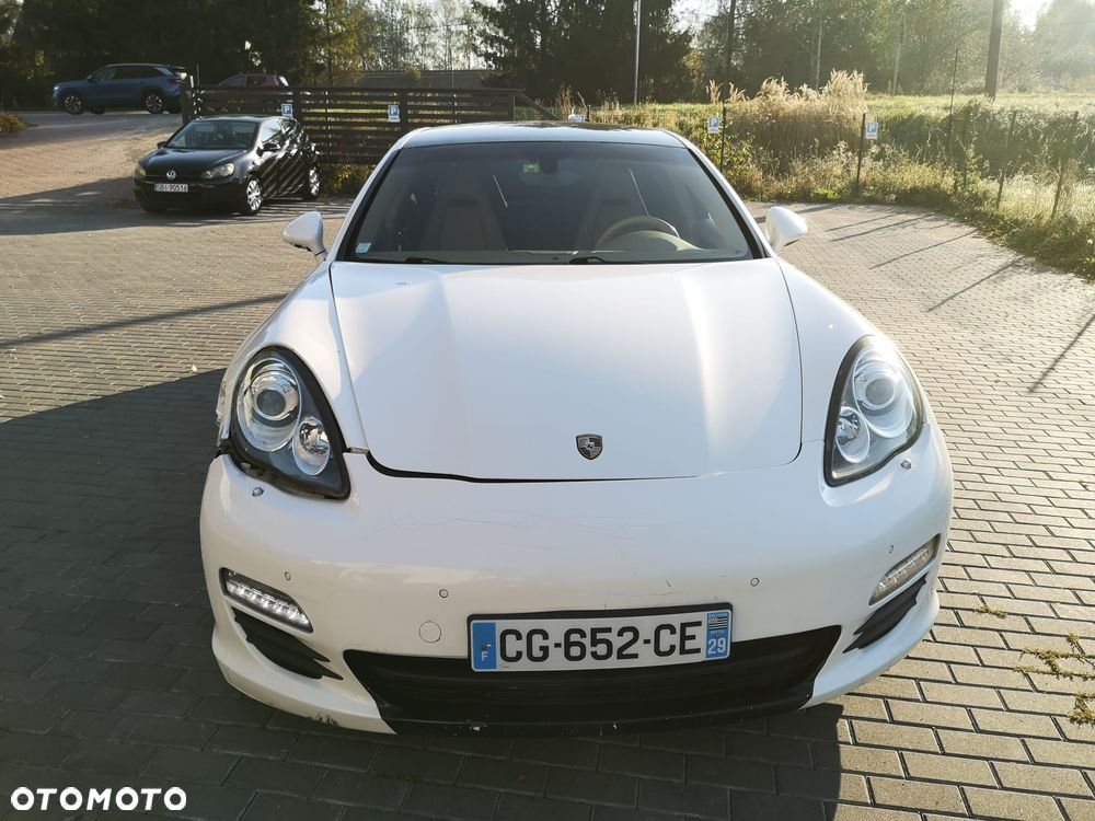Porsche Panamera Diesel Platinum Edition - 18