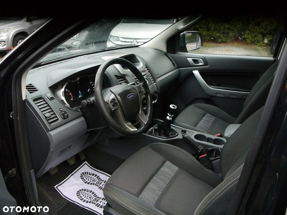 Ford Ranger - 25