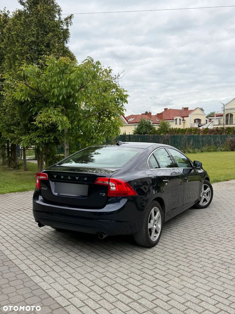 Volvo S60 T3 Drive-E Dynamic Edition (Kinetic) - 7