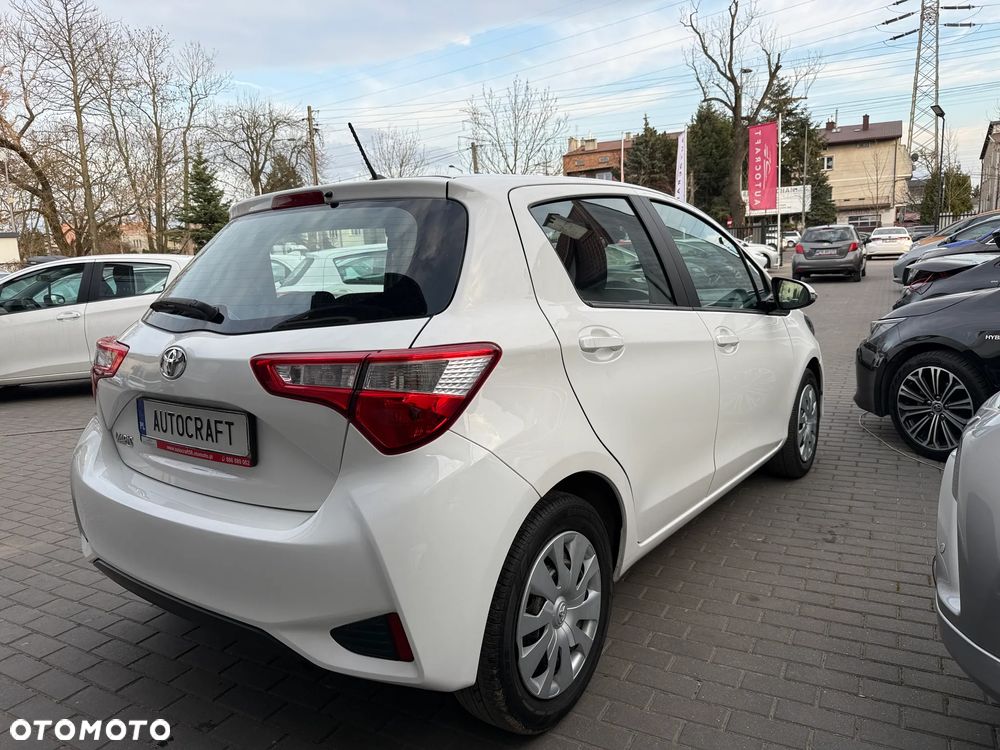 Toyota Yaris 1.0 Active - 19