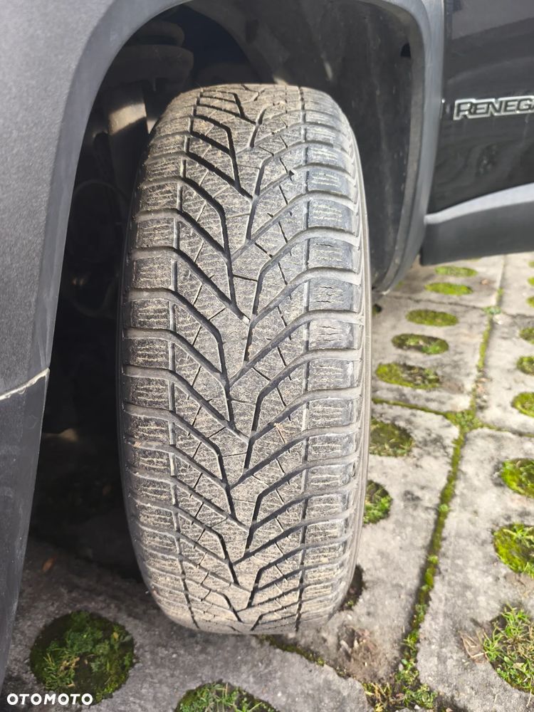 Jeep Renegade 1.3 GSE T4 Turbo Limited FWD S&S - 10