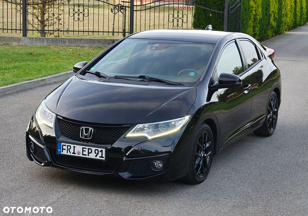 Honda Civic 1.8 i-VTEC Sport Black Edition - 13