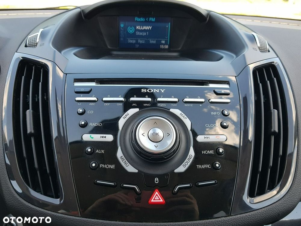 Ford Kuga 1.6 EcoBoost 2x4 Titanium - 20