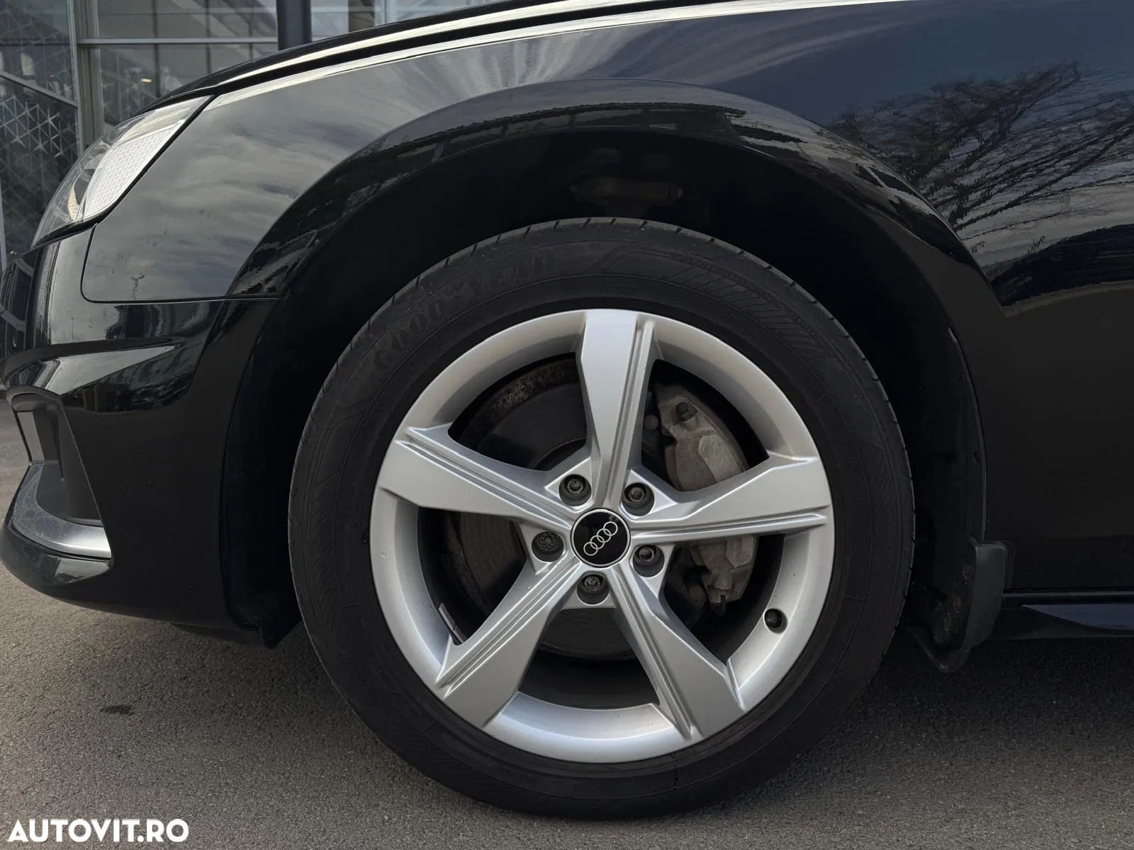 Audi A4 40 TDI quattro S tronic - 23