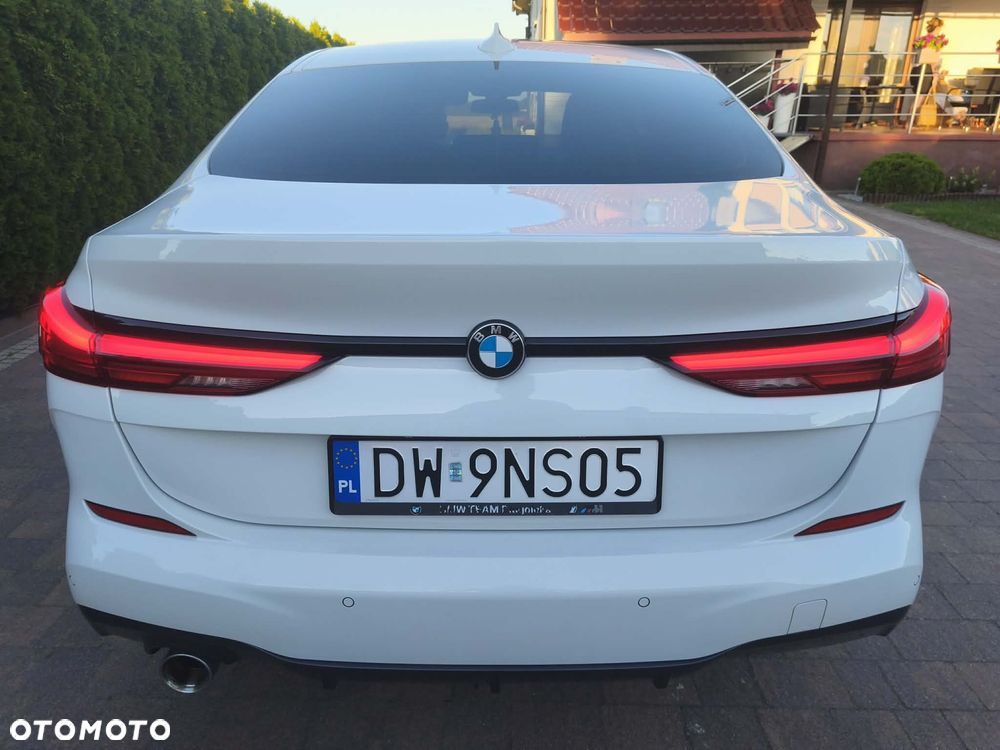 BMW Seria 2 218i M Sport - 9
