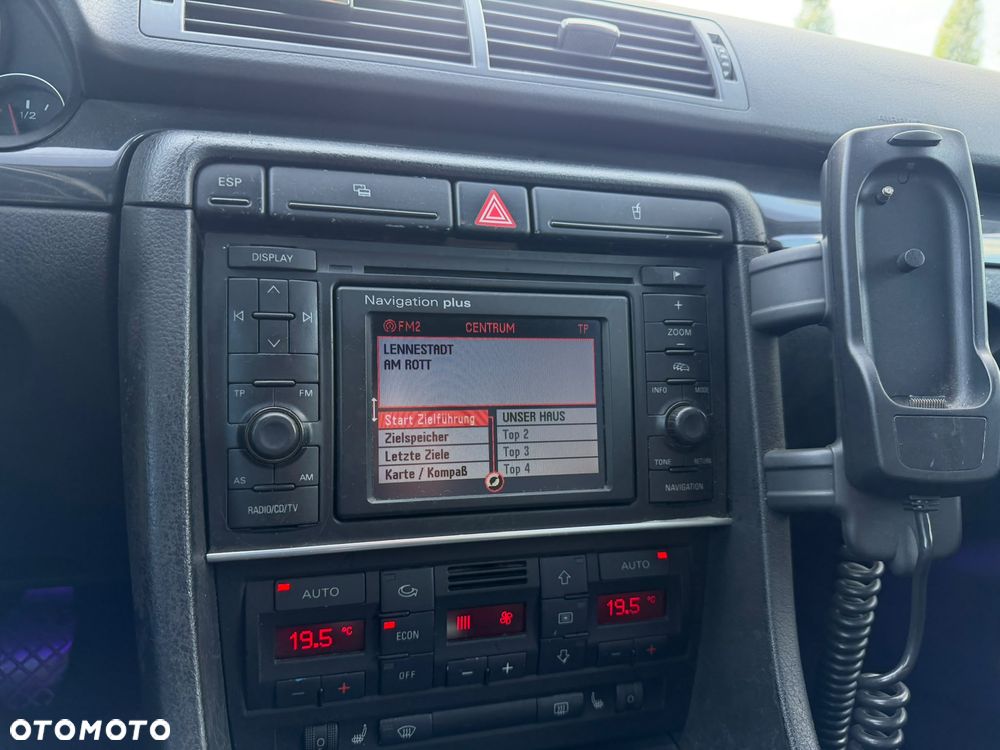 Audi A4 Avant 2.5 TDI - 12