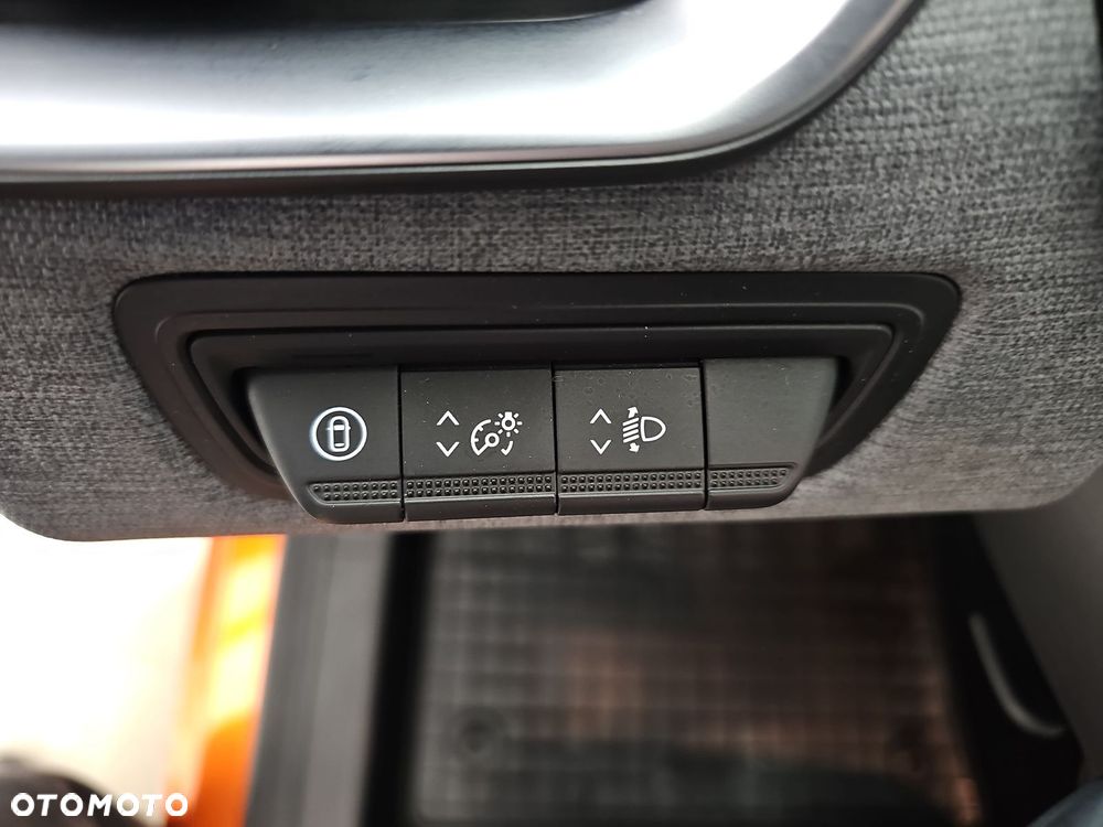 Renault Clio 1.0 TCe Evolution - 15