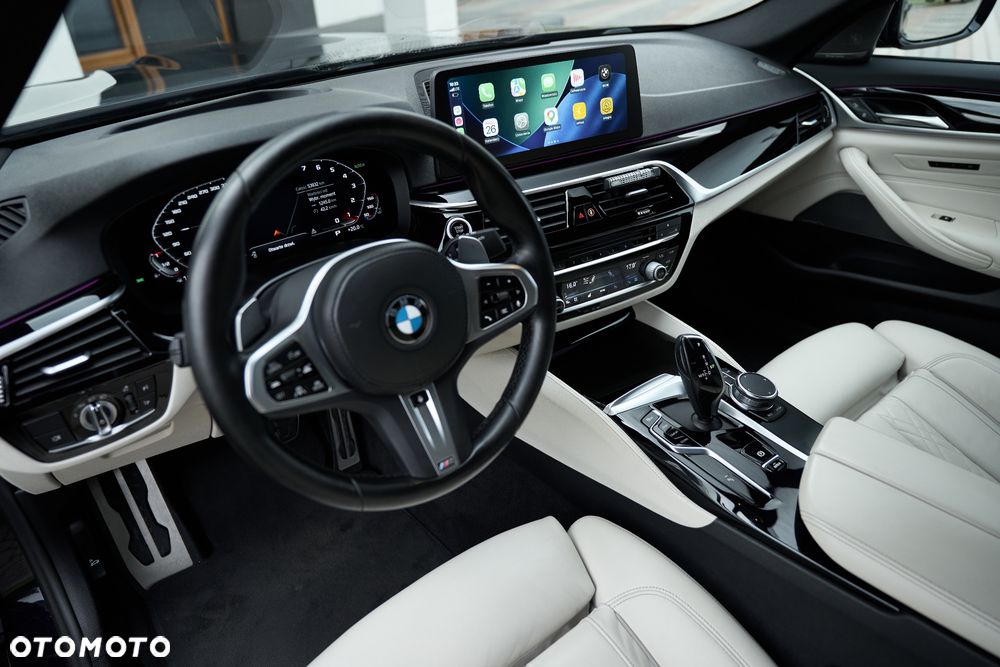 BMW Seria 5 520d xDrive MHEV M Sport sport - 25
