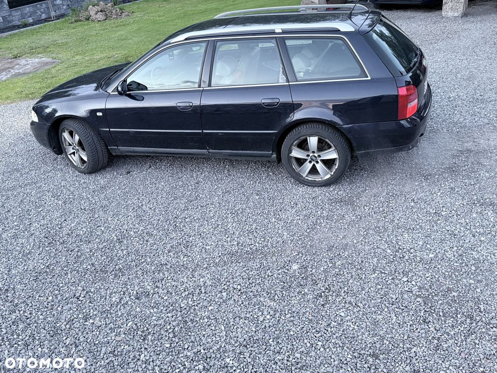 Audi A4 Avant - 3