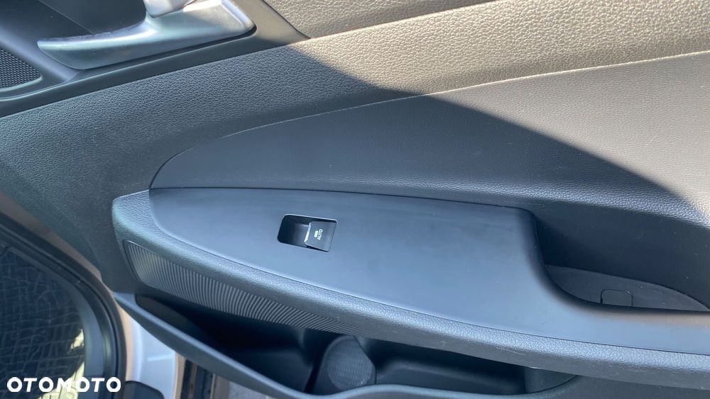 Hyundai Tucson 1.6 GDi Comfort 2WD - 19