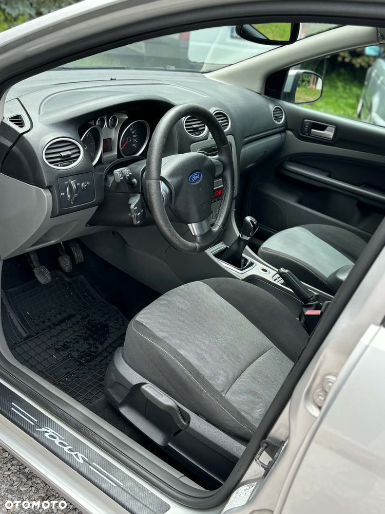 Ford Focus 1.8 TDCi Ghia - 6