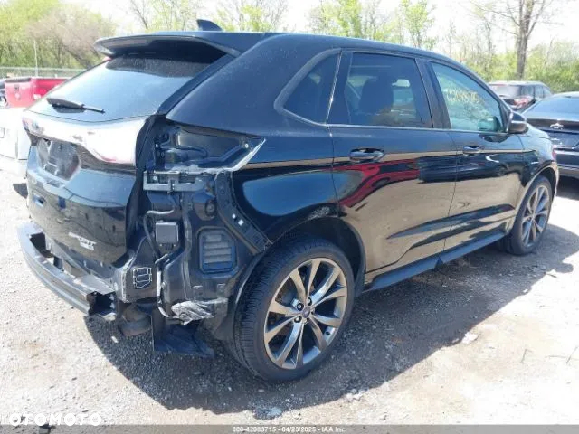 Ford Edge - 5