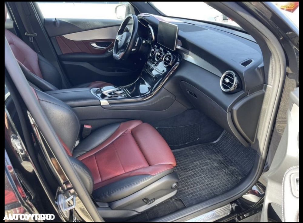 Mercedes-Benz GLC Coupe 250 d 4Matic 9G-TRONIC AMG Line - 7