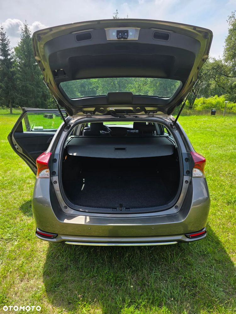 Toyota Auris Hybrid 135 Premium - 7
