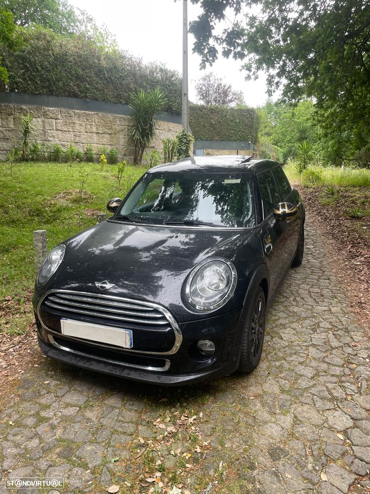 MINI 5 Portas One D Blackyard - 16
