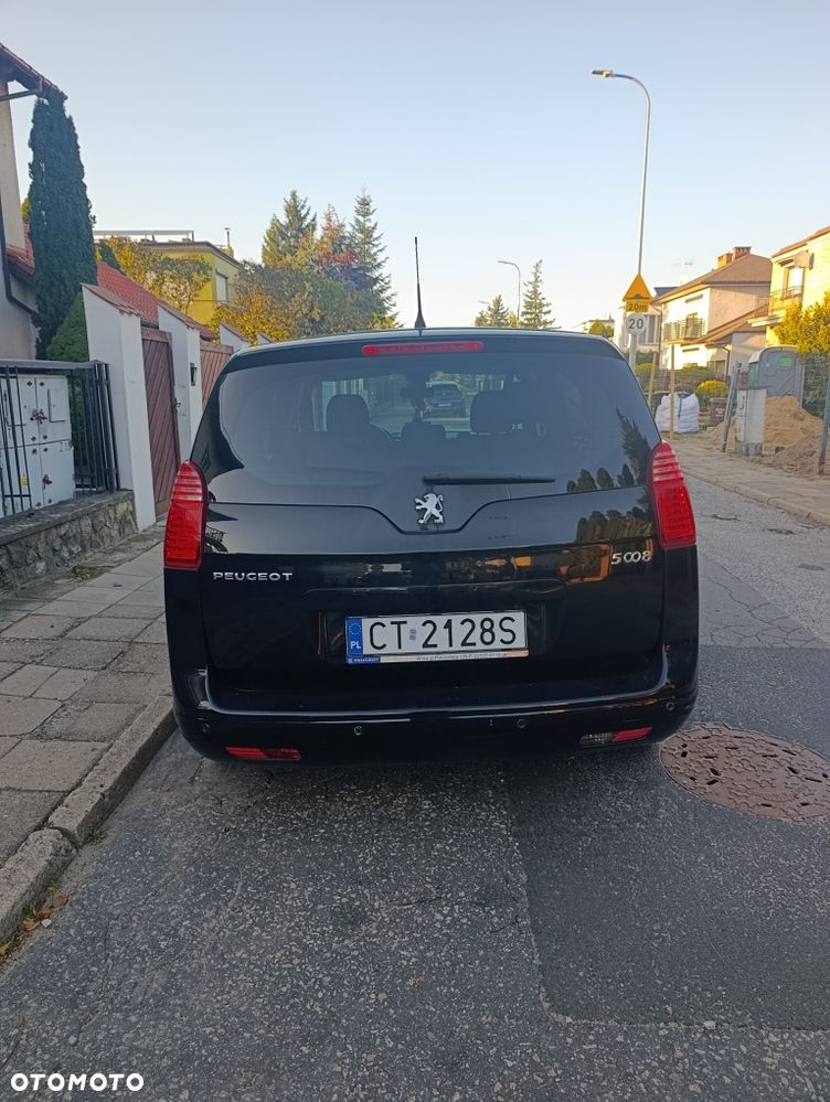 Peugeot 5008 - 6