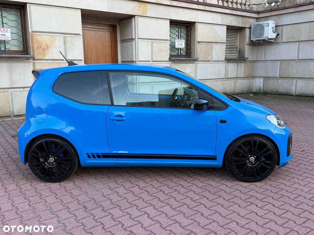 Volkswagen up! - 8