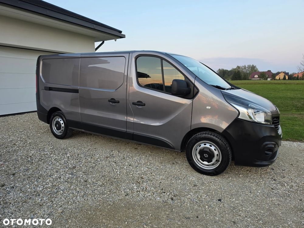 Renault Trafic - 8