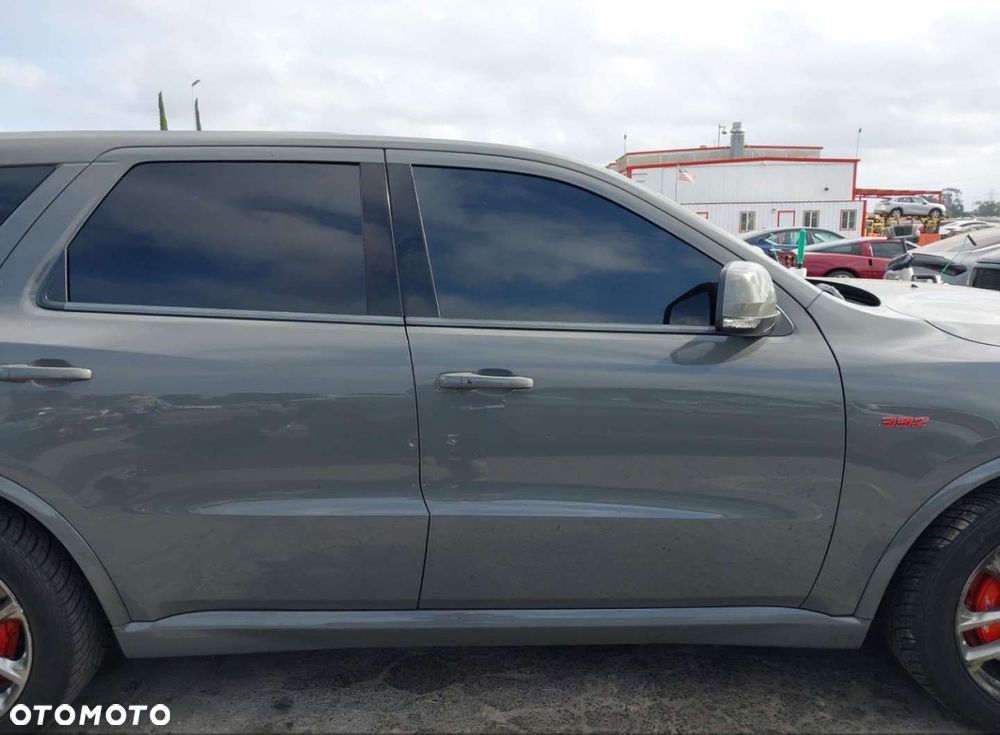 Dodge Durango - 8