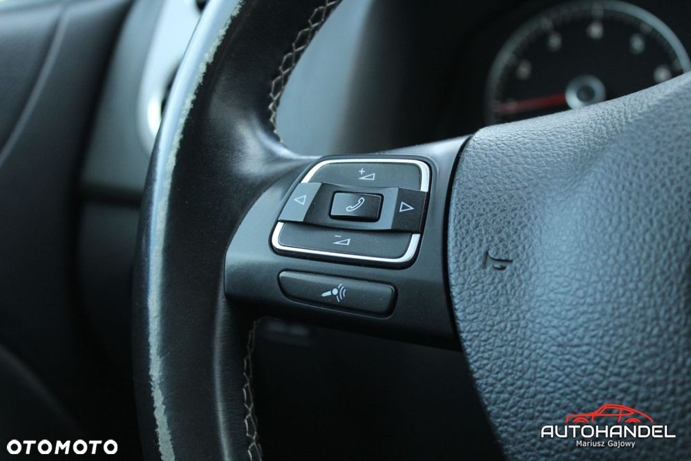 Volkswagen Golf Plus - 12