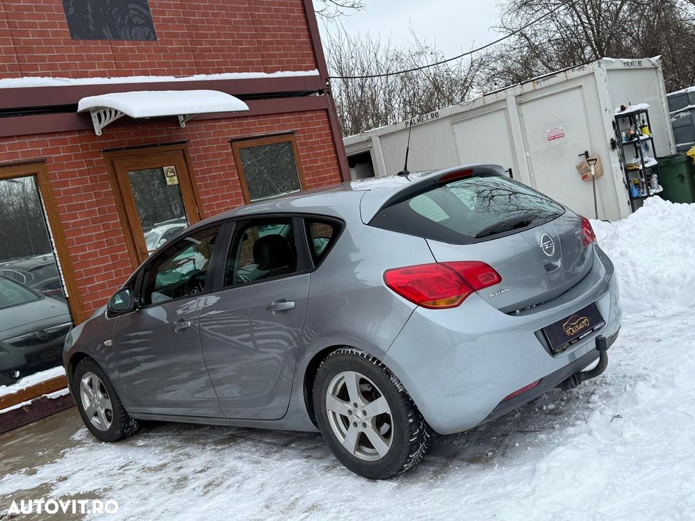 Opel Astra 1.6 Enjoy - 33