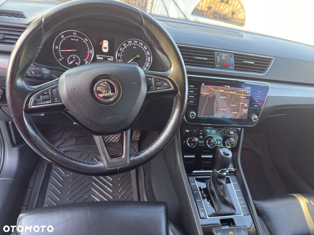 Skoda Superb 2.0 TDI Ambition DSG7 - 12