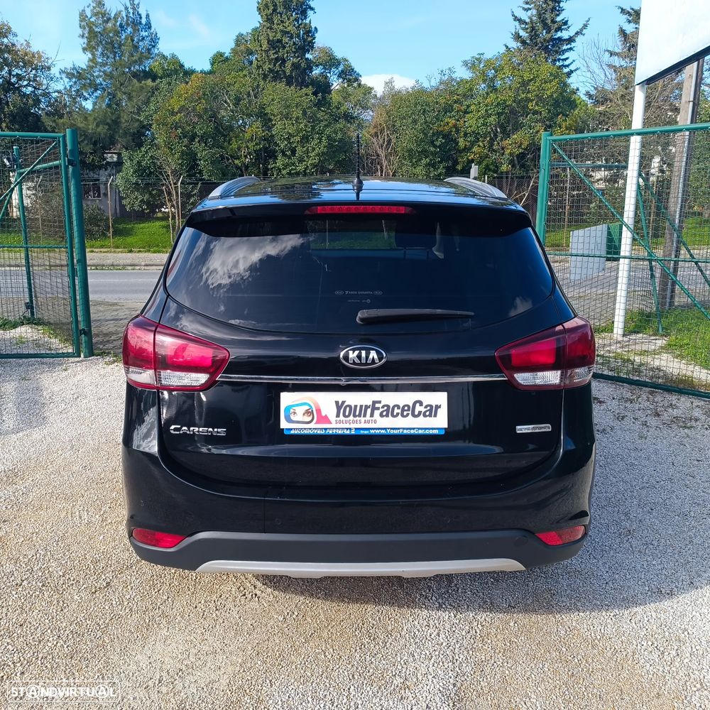 Kia Carens 1.7 CRDi ISG TX - 12