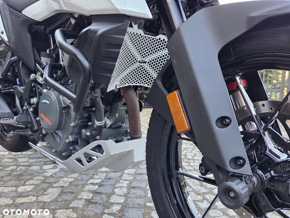 KTM Adventure - 30